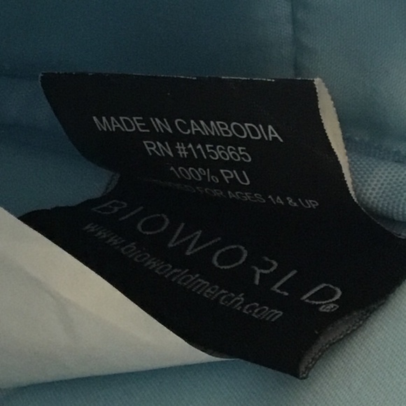 Nintendo Kirby Wrap Star Soaring Mini Backpack - Picture 15 of 16